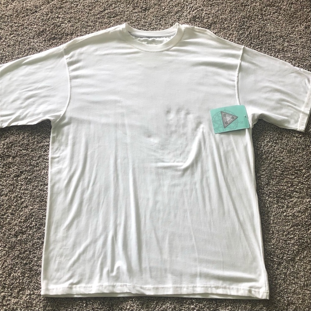 🇺🇸 Clearwater Outfitters White T-Shirt, Size L